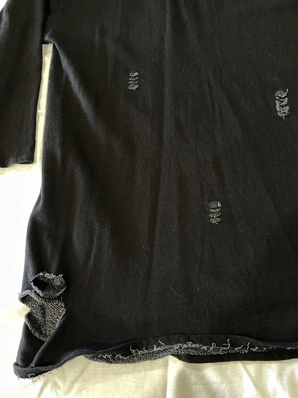 3x Distressed Hoodie, Torn Look Black Pullover Urban Rebel Sweatshirt, Comfy M/F